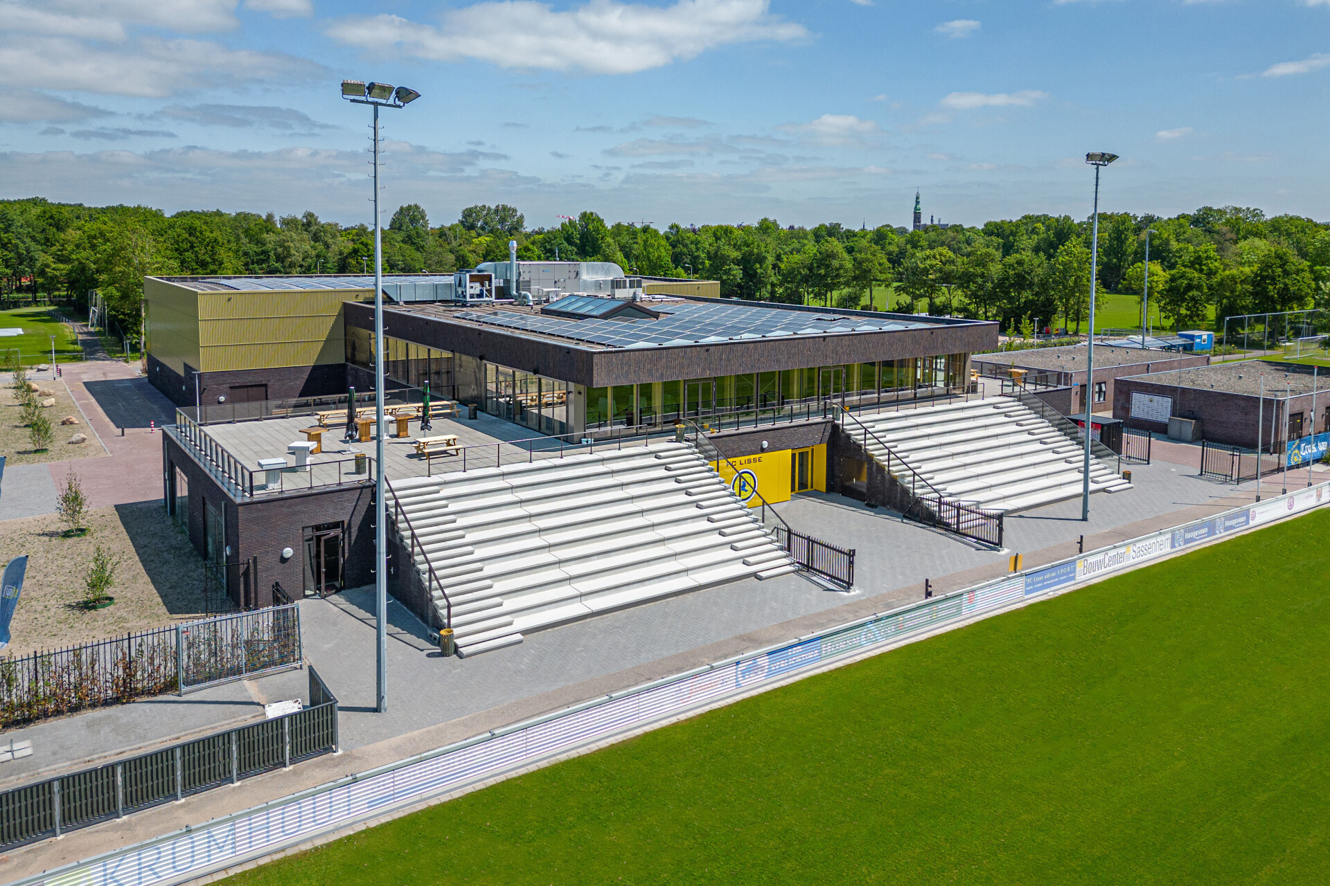 BEWERKT zonnepanelen fc lisse